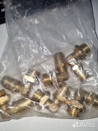 8521256SX stellox фитинг угловой 90 трубок D12x1.5