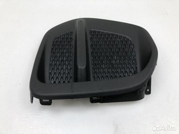 Рамка противотуманной фары правой Kia Sportage 4