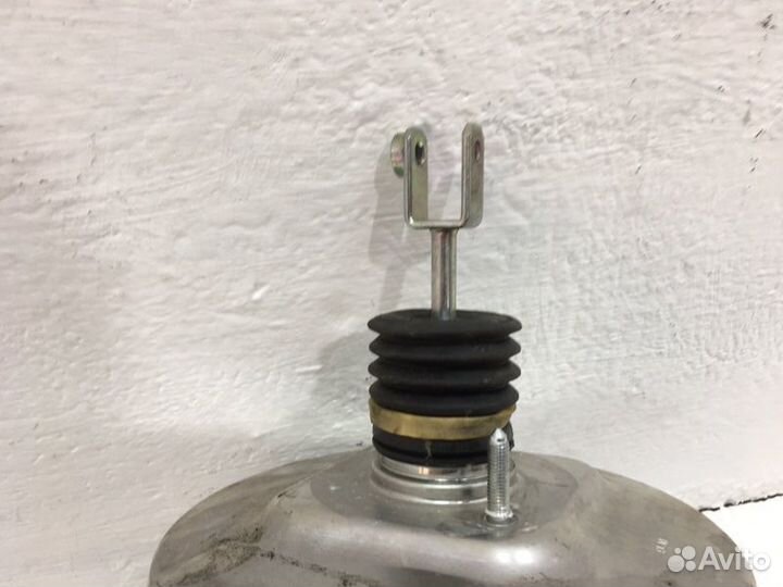 Вакуумный усилитель тормозов Mercedes Cls W218