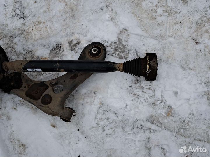 Привод правый Вольксвагкен Поло 5 седан МКПП