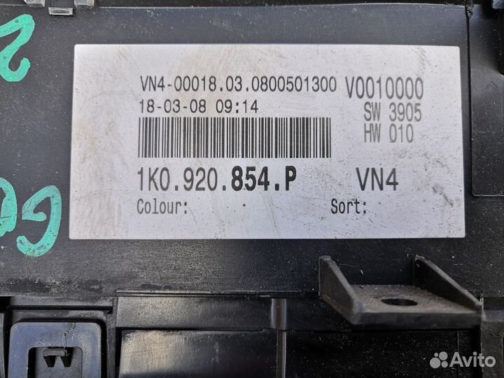 Панель приборов Volkswagen Golf 5