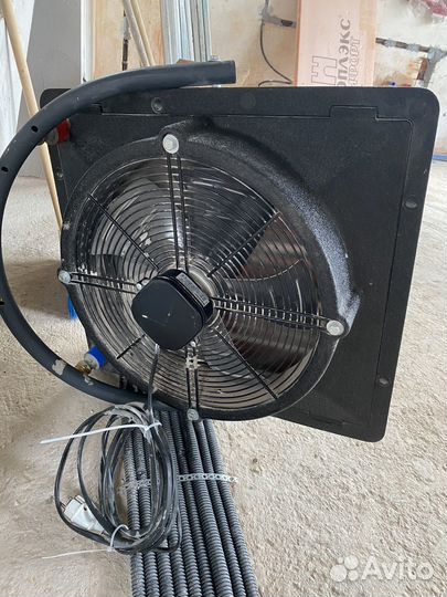 Тепловентилятор водяной