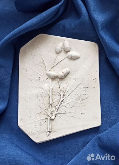 Гипсовое панно барельеф