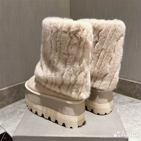 Угги/ Ботинки balenciaga type high winter boots