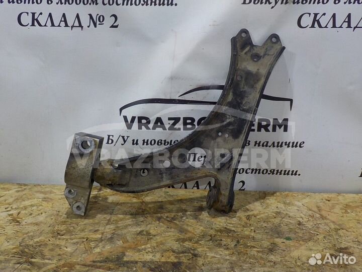 Рычаг передний левый VW Golf