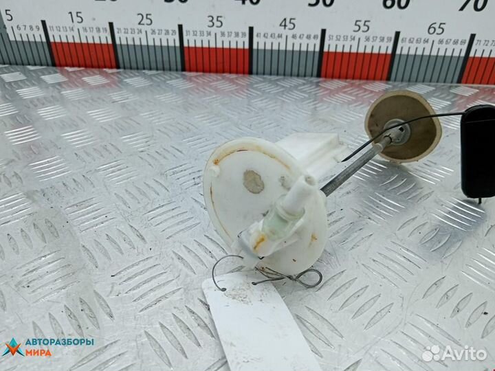 Датчик уровня топлива Subaru Impreza