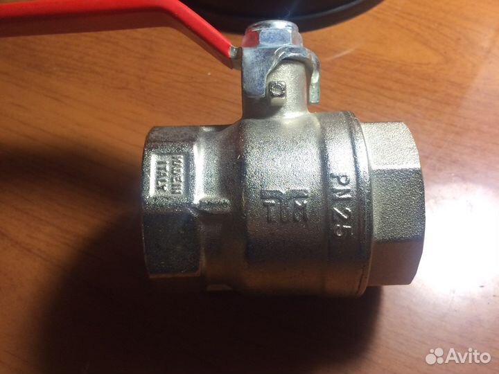 Кран шаровый DN40 PN25