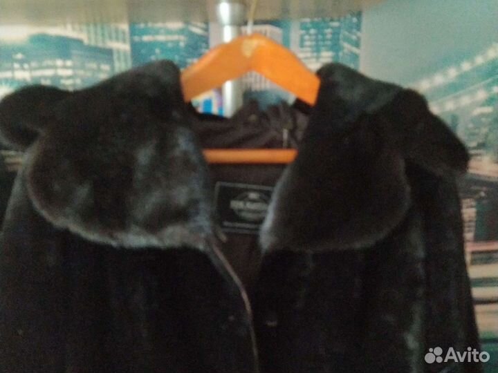 Шуба мутоновая с капюшоном