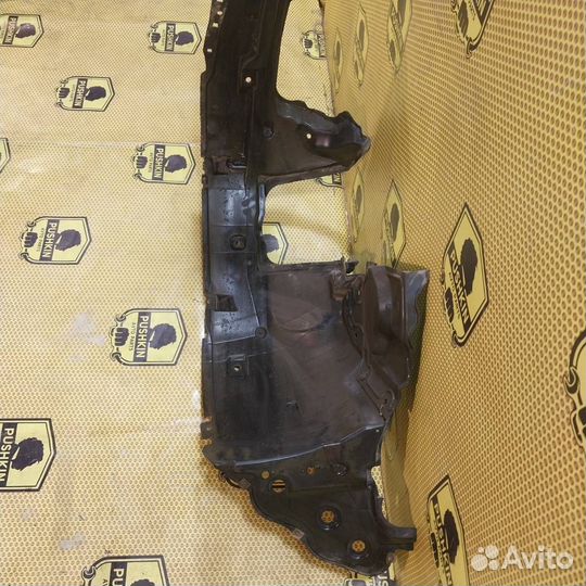 Подкрылок/локер передний левый Nissan X-Trail