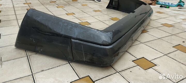 Бампер Mercedes 124