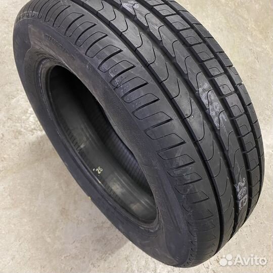 Pirelli Cinturato P7 245/45 R18 100Y