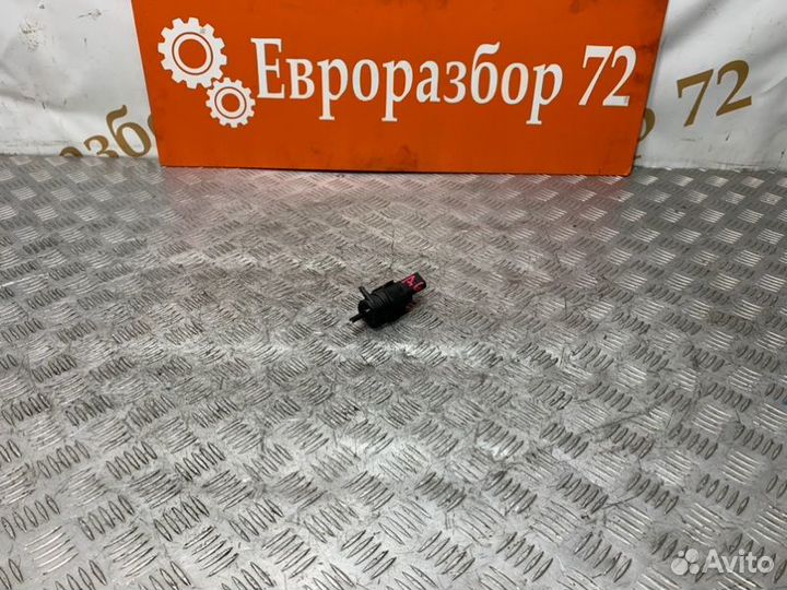 Насос омывателя Audi A6 4G2 2013