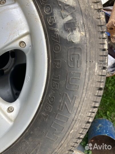 Продам колеса r15