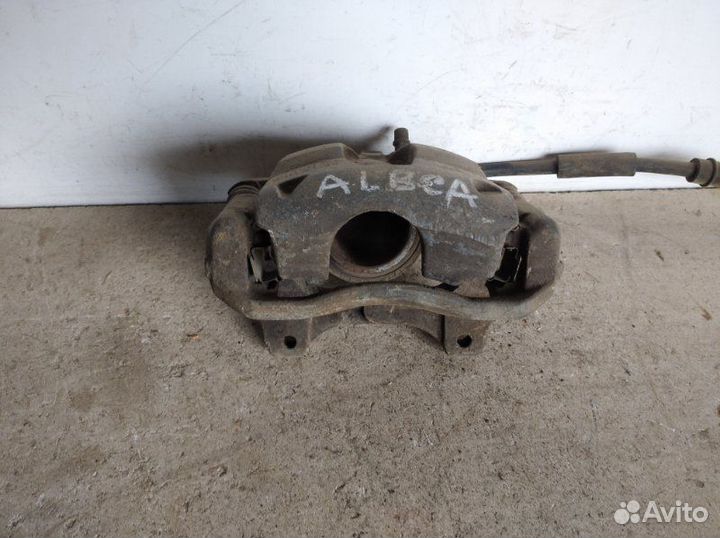 Суппорт передний левый Fiat Albea 2002-2012