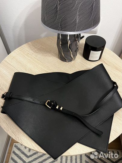 Пояс широкий