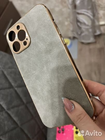 Чехлы на iPhone 13 Pro Max