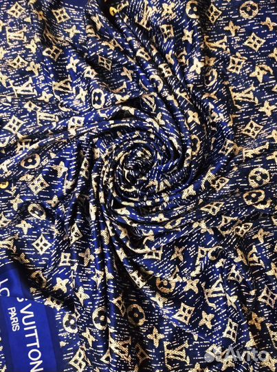 Платок Louis Vuitton Италия. эксклюзив, оригинал