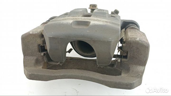 Суппорт задний правый Subaru Tribeca WXE EZ30D