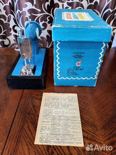 Новая швейная машинка СССР