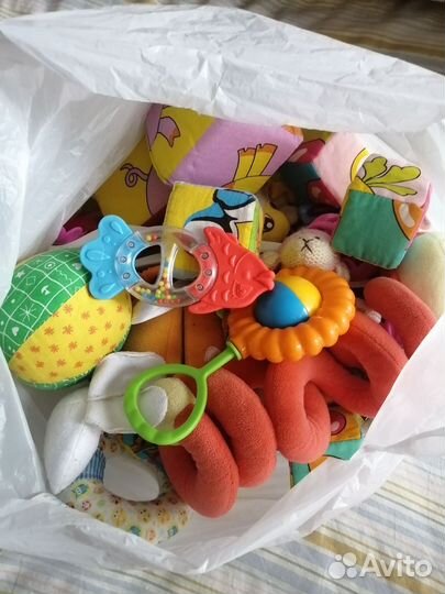 Игрушки для малышей