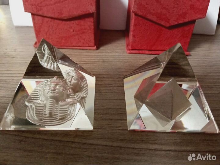Хрустальная пирамида фен-шуй