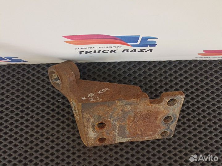 Кронштейн двигателя задний правый камаз 5490