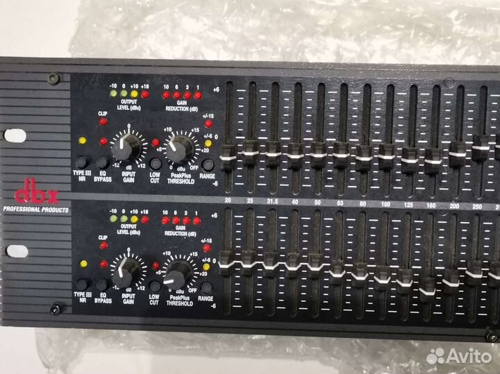 Эквалайзер dbx 2231