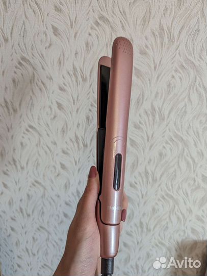 Утюжок для волос (выпрямитель для волос)