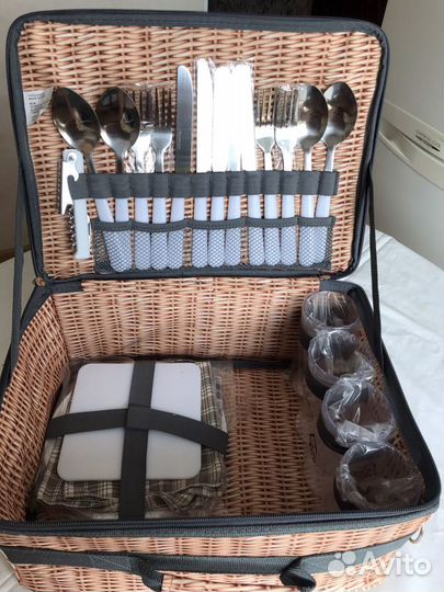Набор для пикника на 4 персоны