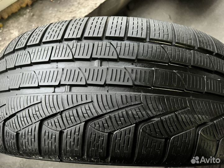 Pirelli Sottozero Winter 240 245/45 R19