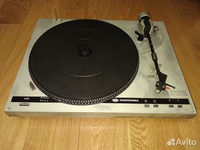 Проигрыватель Ария-102-стерео (Radiotehnika Aria)