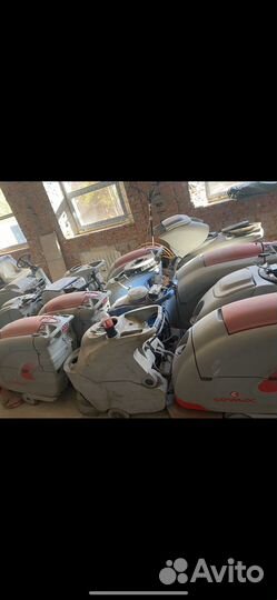 Уборка парковок складов поломоечными машинами