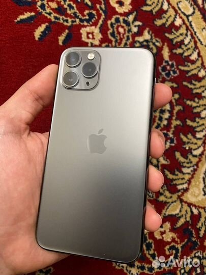 iPhone 11 Pro, 64 ГБ