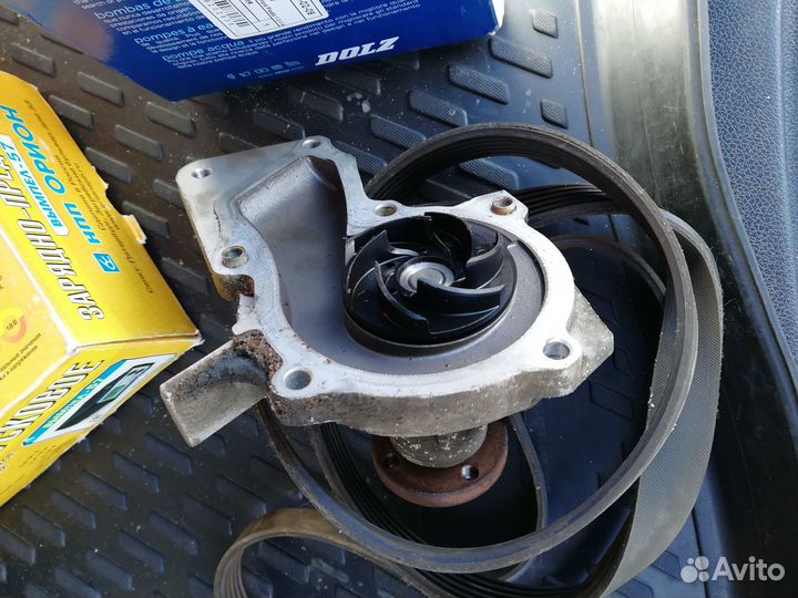 Ford Fusion помпа