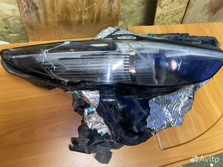 Фара правая full led Mazda 3 bp 2019