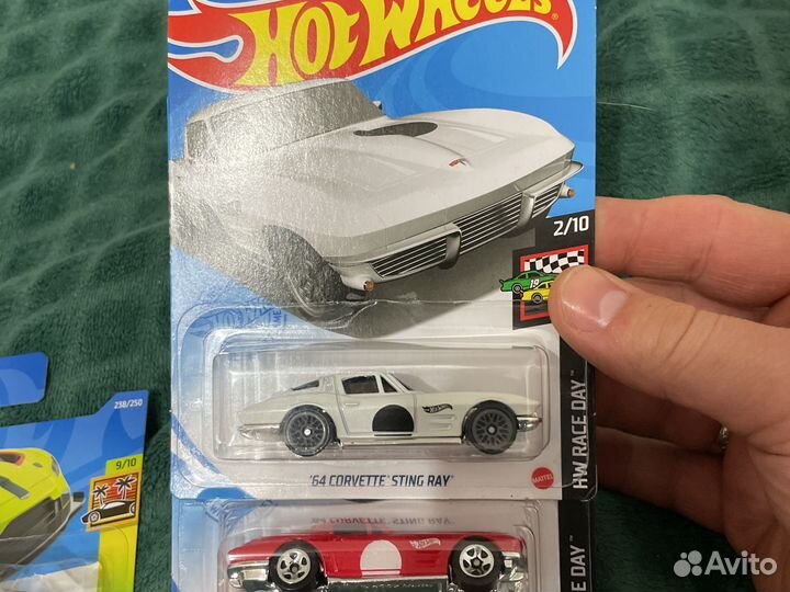 Hot Wheels ‘64 Corvette Sting Ray