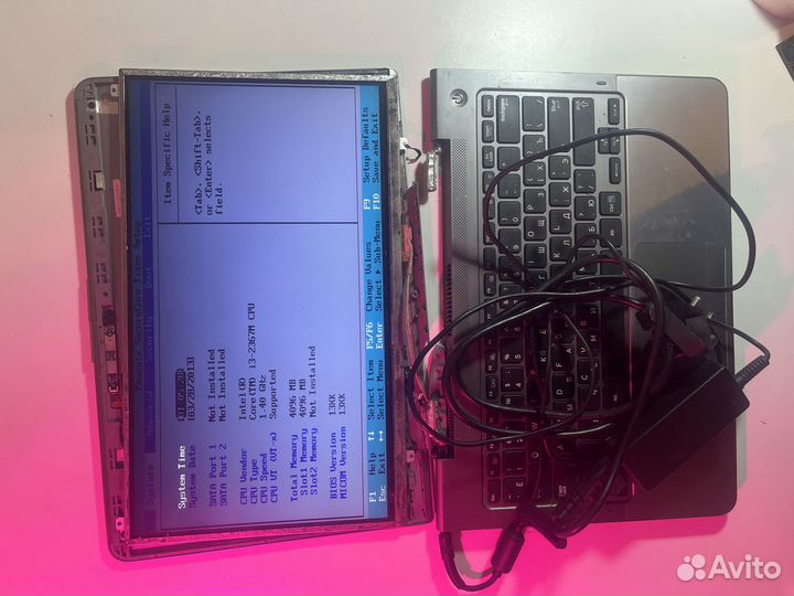 Ноутбук Samsung np530u3b рабочий но убитый корпус