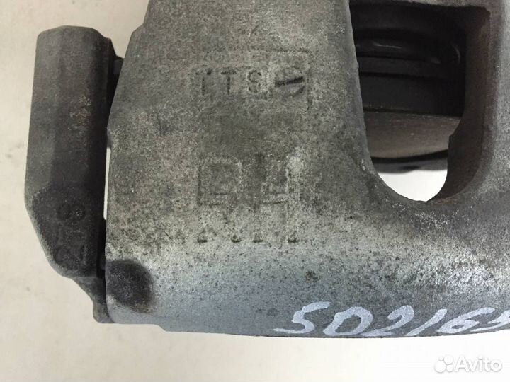 Суппорт передний правый Ford Focus 2 DB 2008-2011