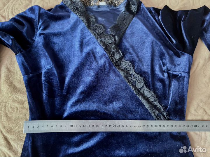 Синее платье с разрезом, 46-48