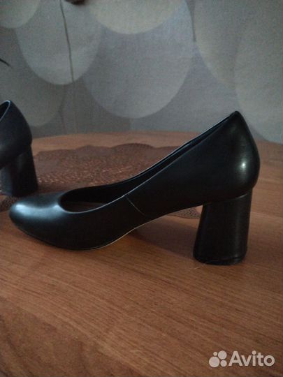 Продам туфли 36 размер
