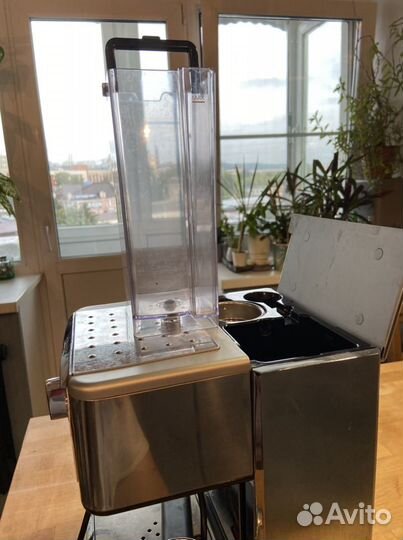 Кофeвaрка- кофемaшина Zеlmer