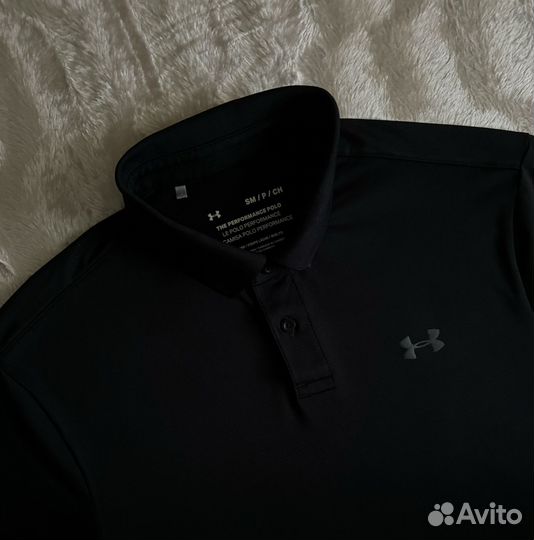 Under armour поло