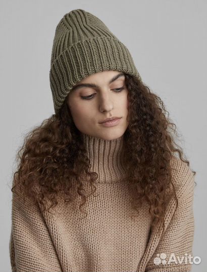 Шапка-бини крупной вязки aim clo