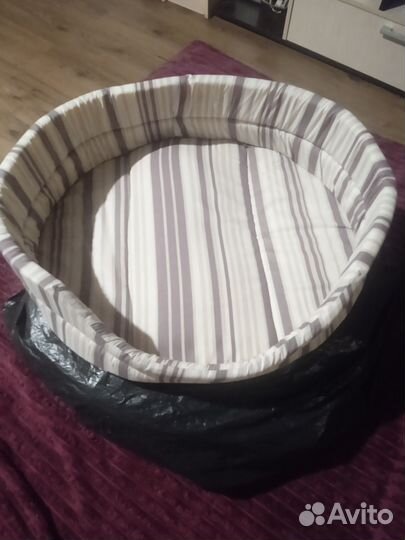 Лежанки для собак и кошек