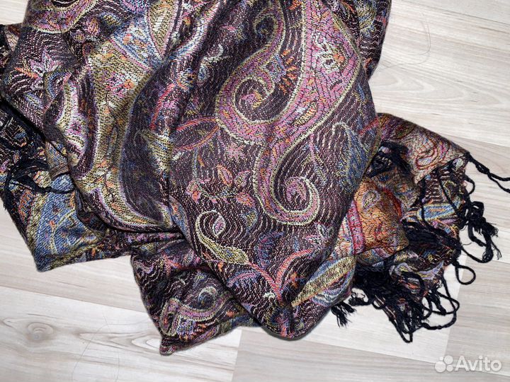 Кашемировые шарф новый