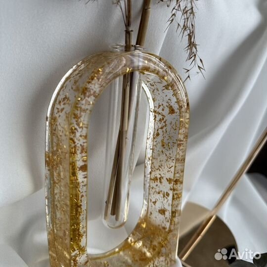 Ваза декоративная из эпоксидной смолы