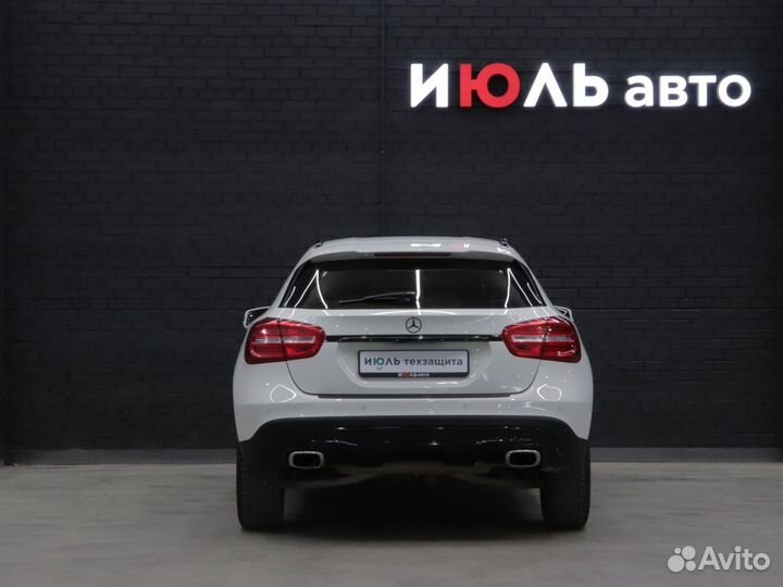 Mercedes-Benz GLA-класс 2.0 AMT, 2016, 72 710 км