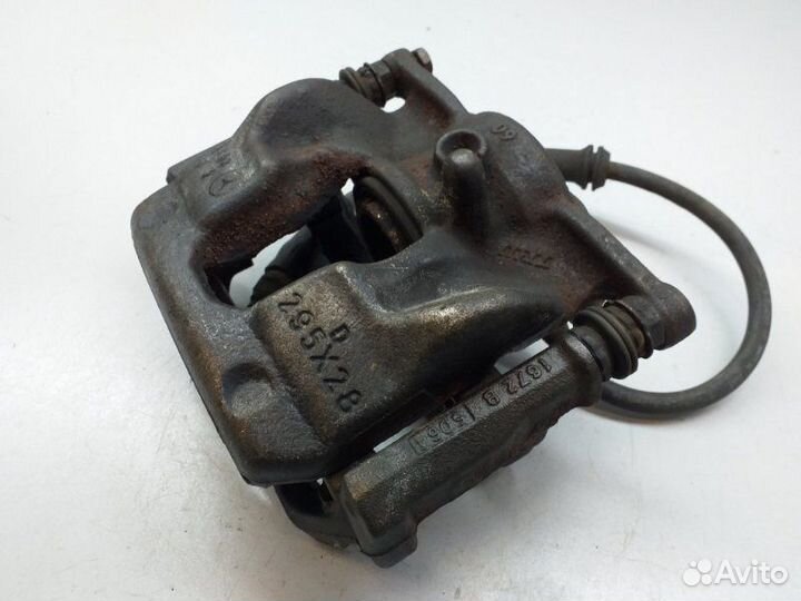 Суппорт тормозной передний левый Mercedes-Benz