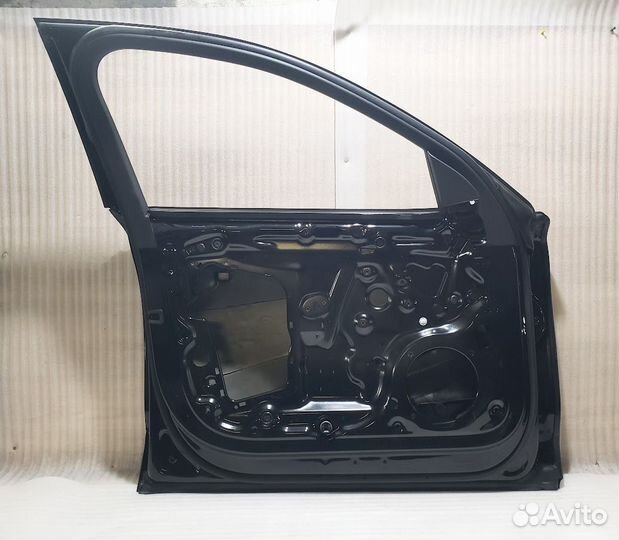 Дверь левая передняя Audi A8 D4 4H