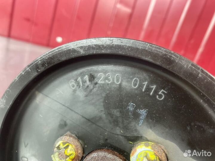 Насос гидроусилителя руля Mercedes C-Class W203